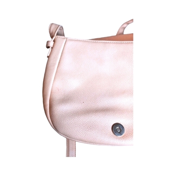 COPY - Womens crossbody purse leather tan/Carmel medium. - Picture 8 of 13
